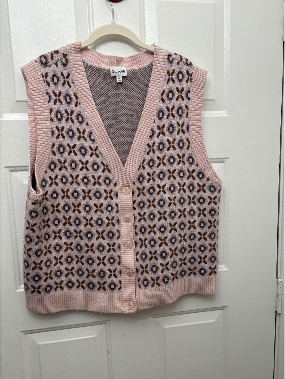 Aritzia Sunday Best Sun Deh Sweater Vest Preston Size XL- Cozy Chic Knit Top